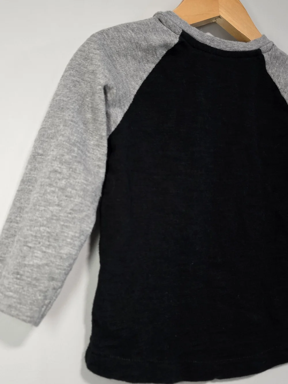 Gap Kids Black & Gray Darth Vader Raglan Cotton Tee.